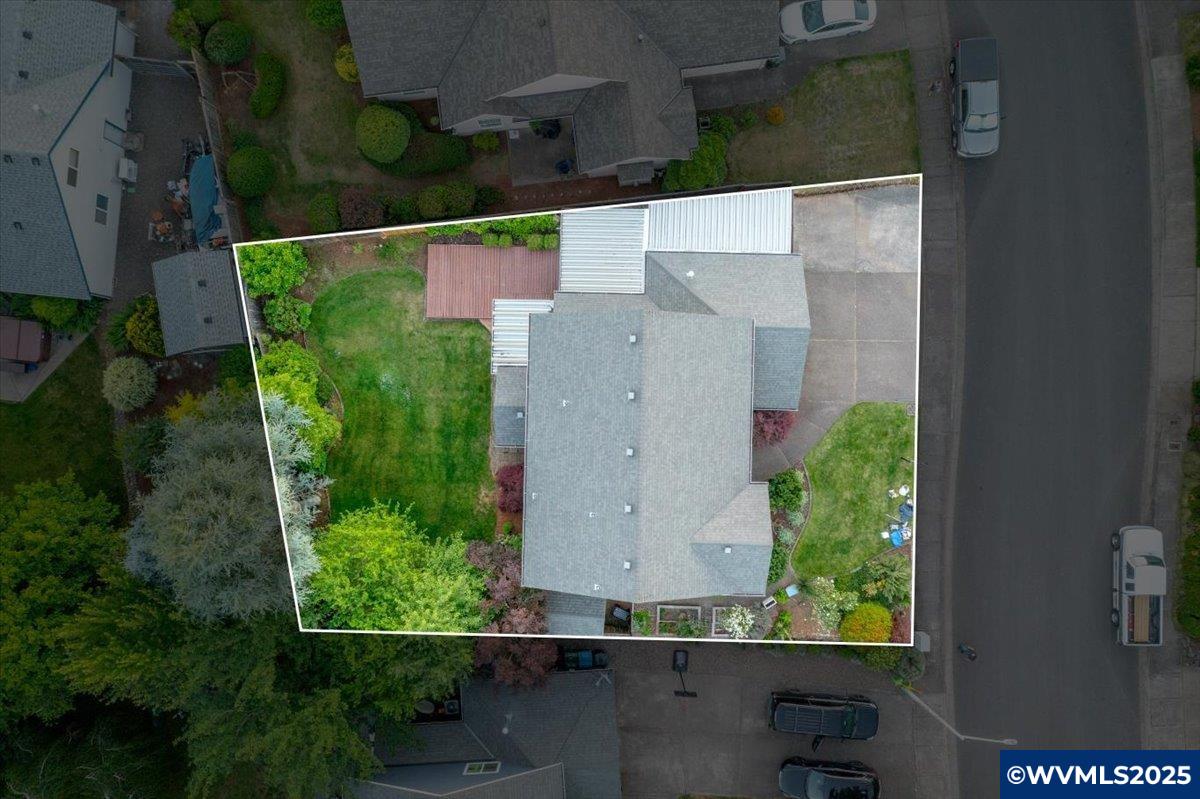 5461 Monterey Dr