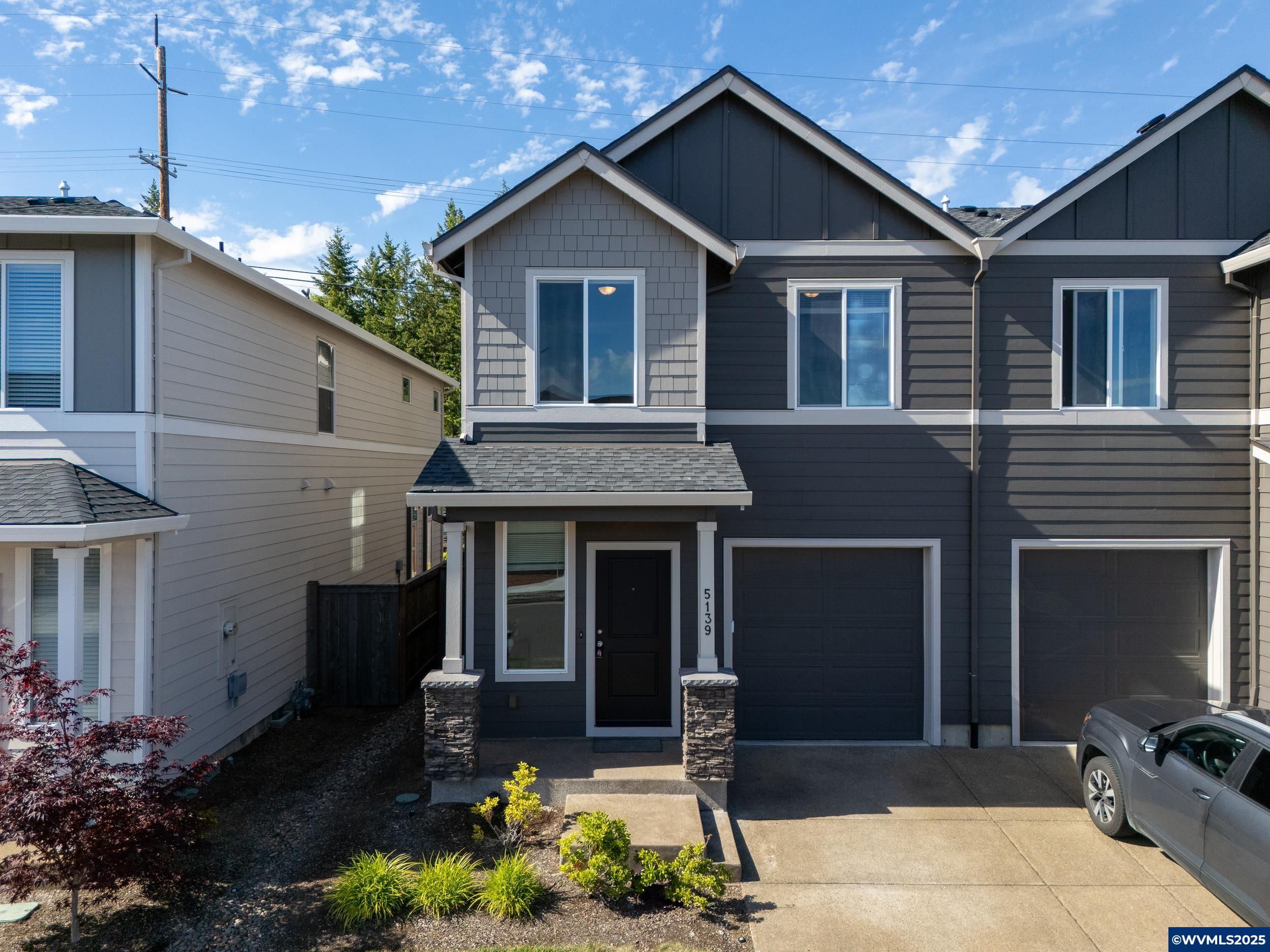 5139 NW Torchcrest Pl