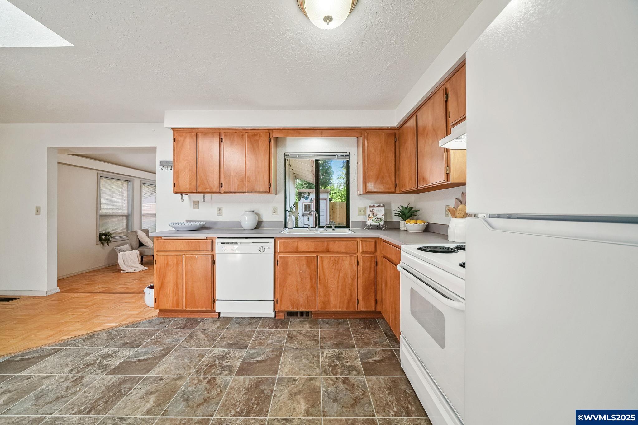 1940 Fabry Rd SE