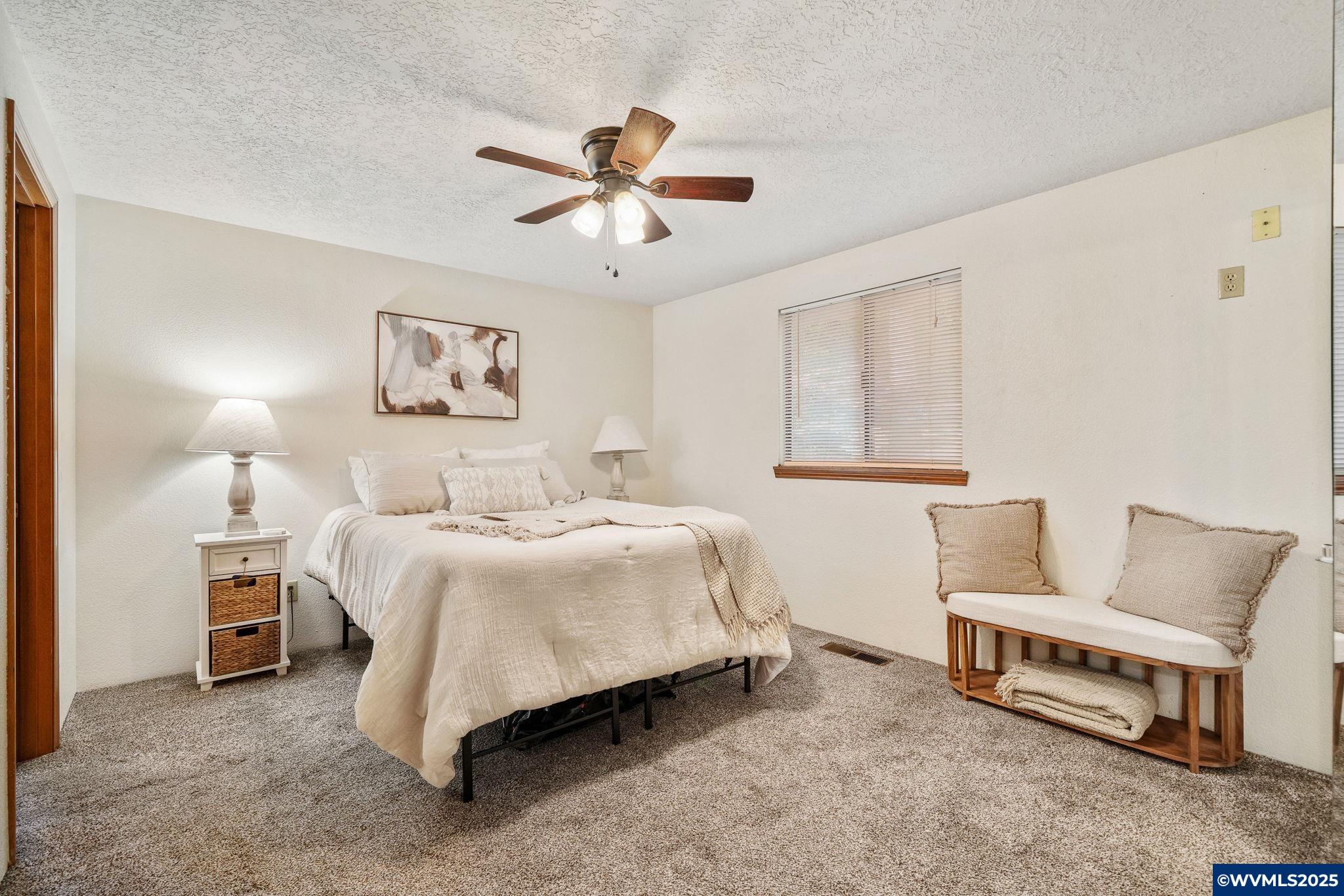 1940 Fabry Rd SE