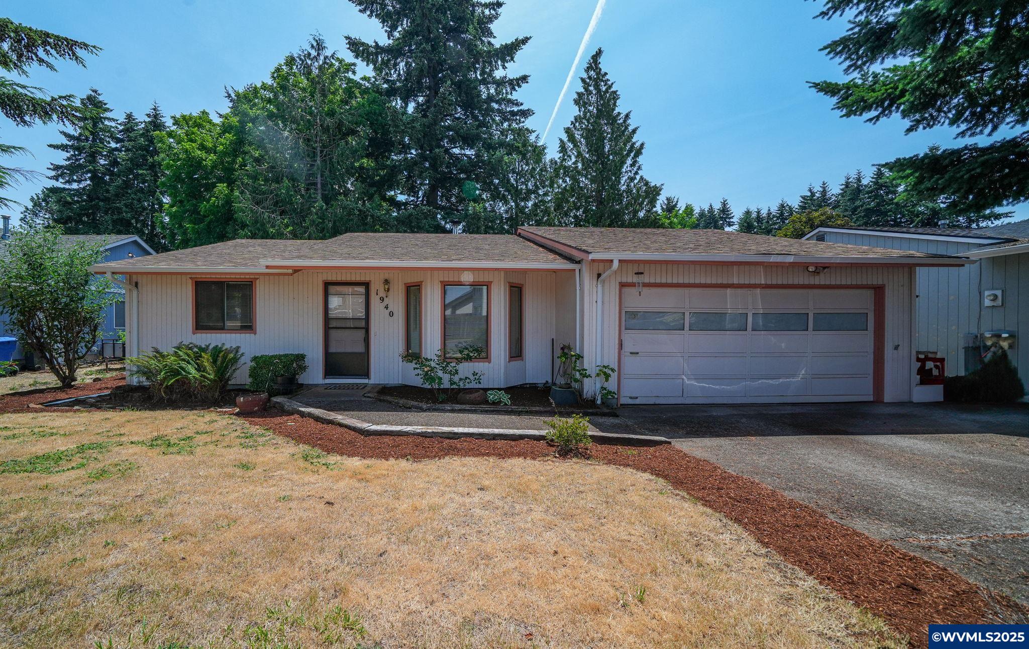 1940 Fabry Rd SE