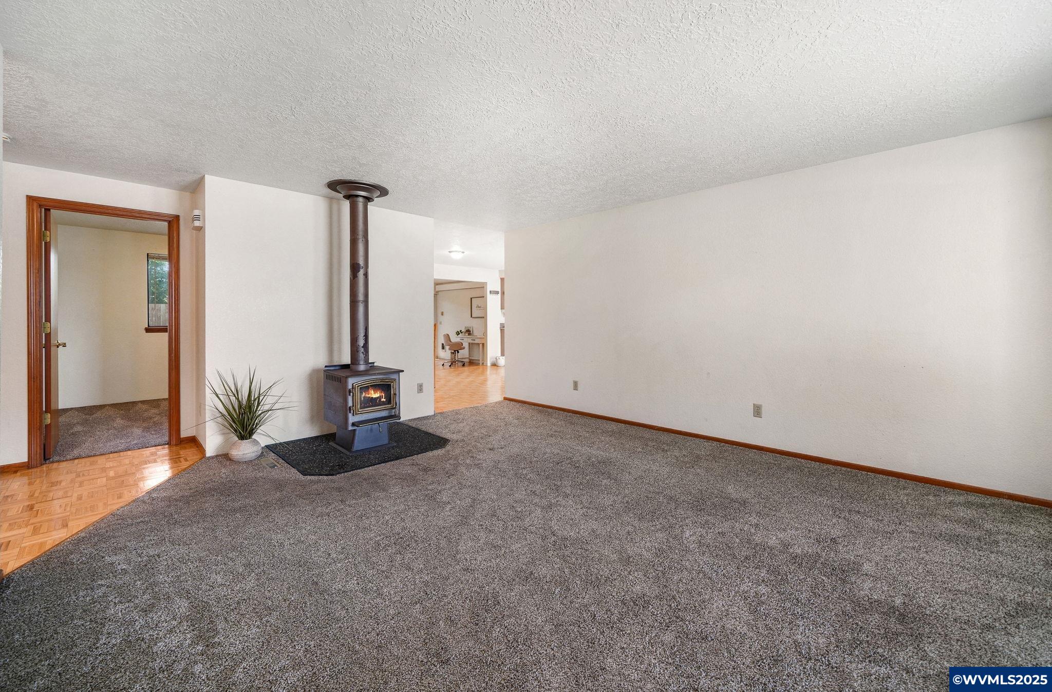 1940 Fabry Rd SE
