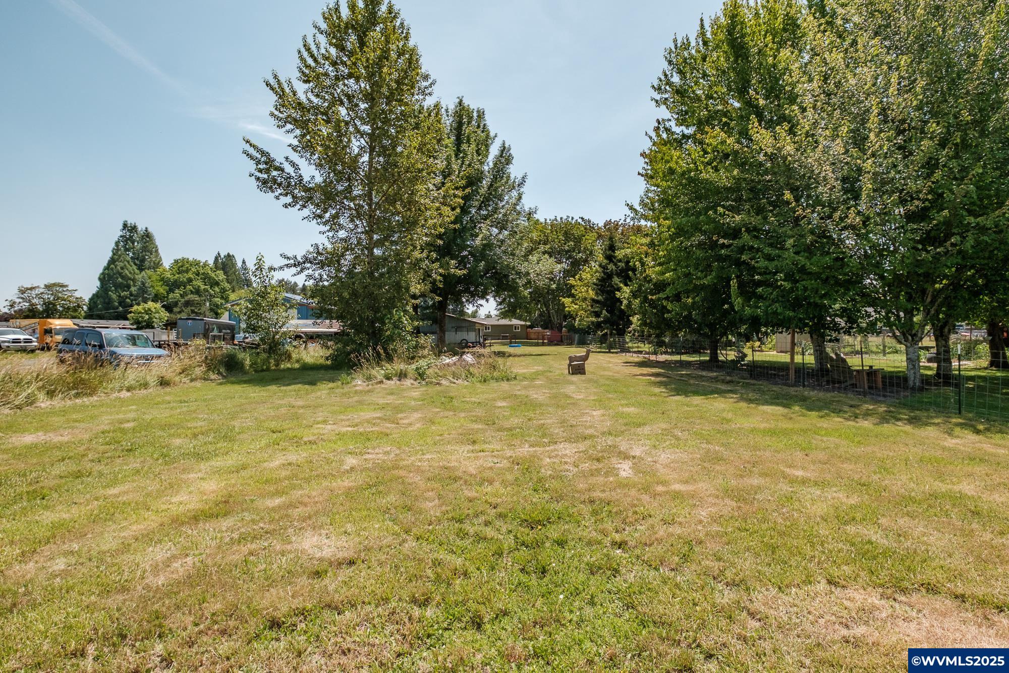 3501 Bernard Av NE