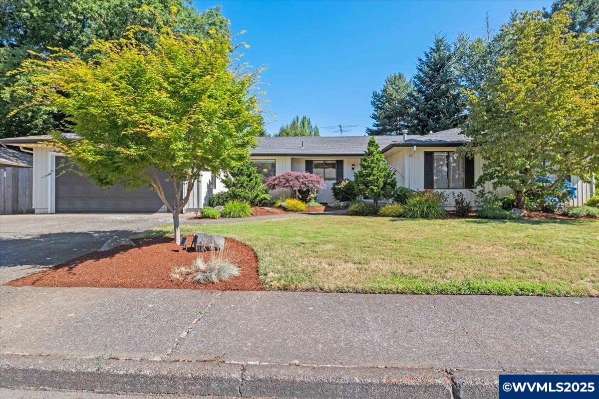 1386 Spyglass Ct SE