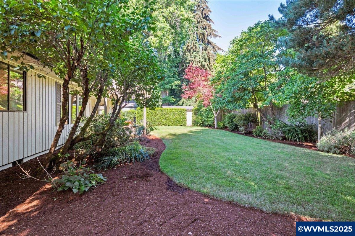 1386 Spyglass Ct SE