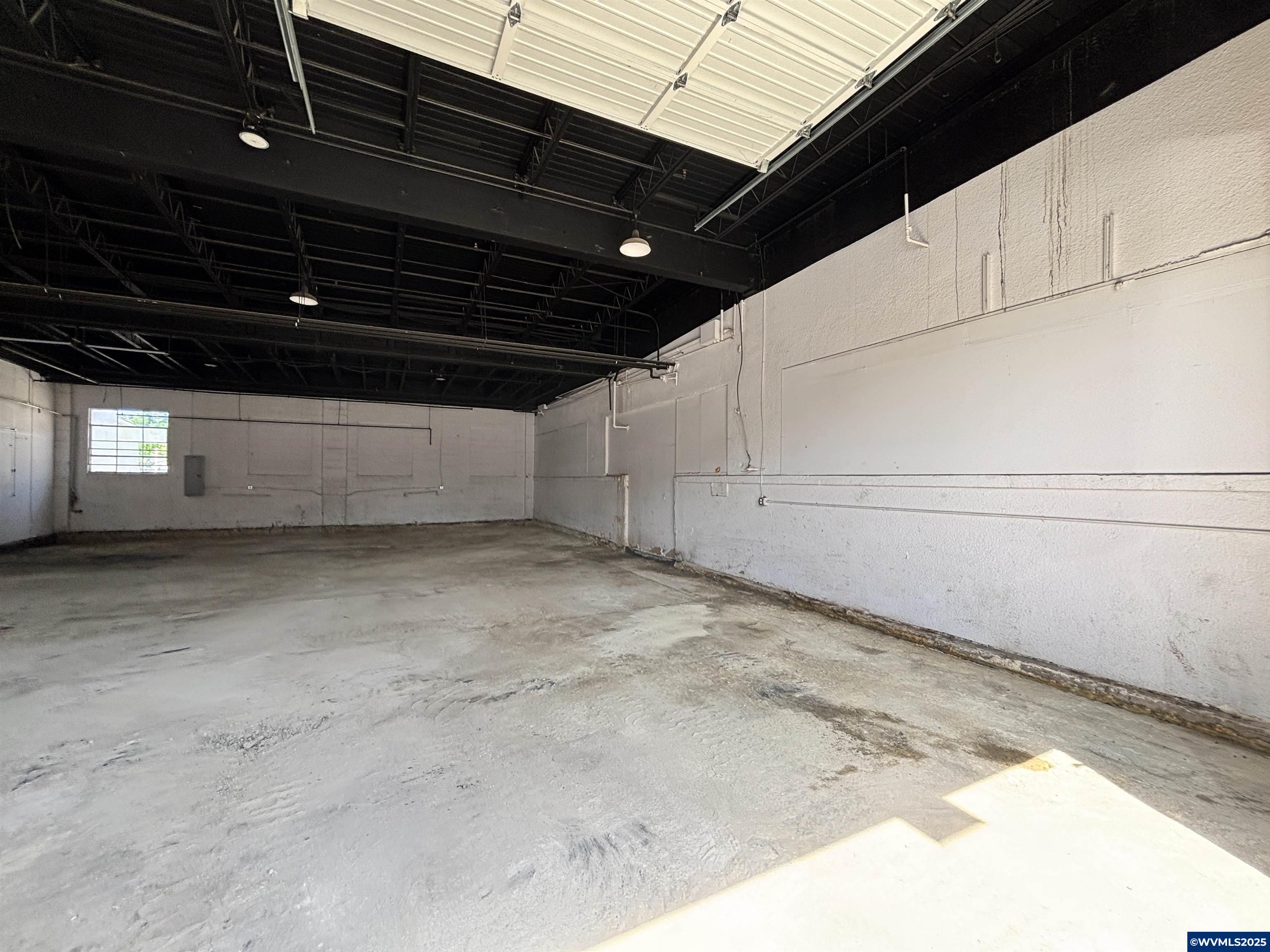 576 Patterson (160) St NW