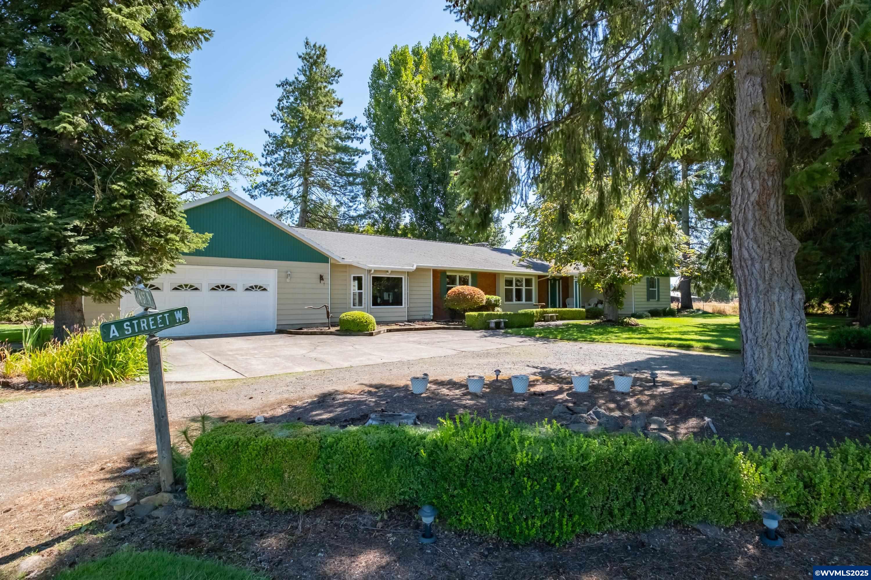 2619 NE CHARLOIS DR, Hillsboro, OR, 97124