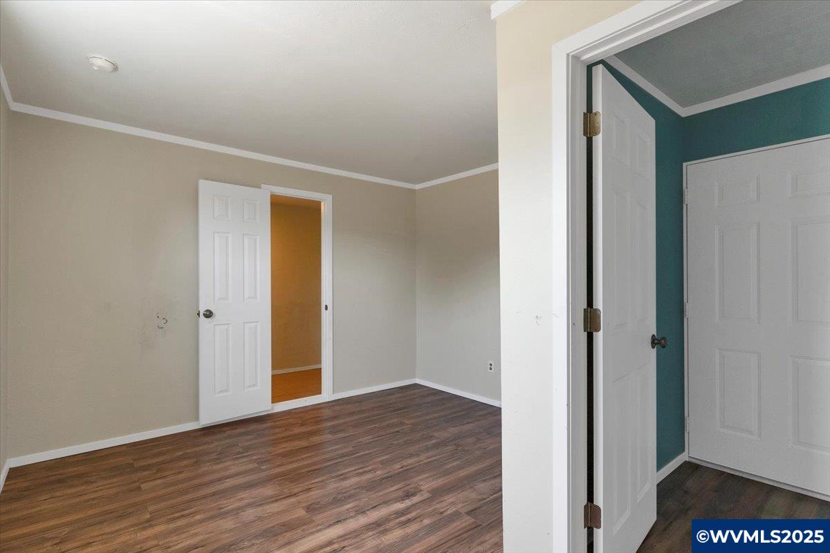 13203 Gaffney Ln