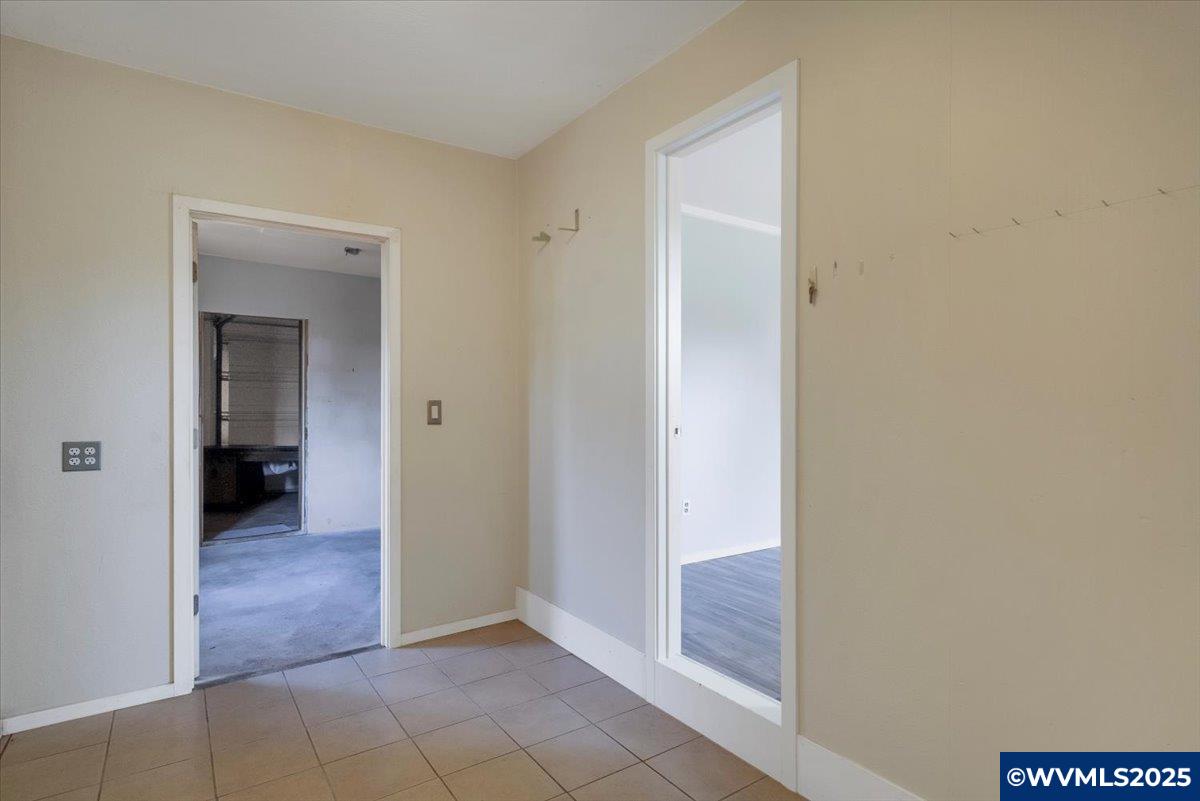 13203 Gaffney Ln
