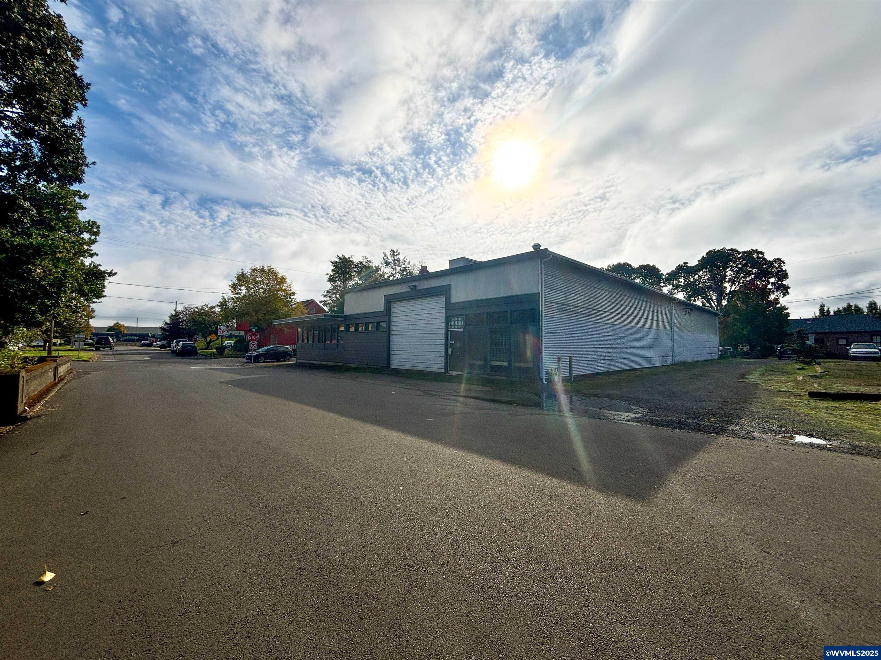 1515 13th St SE