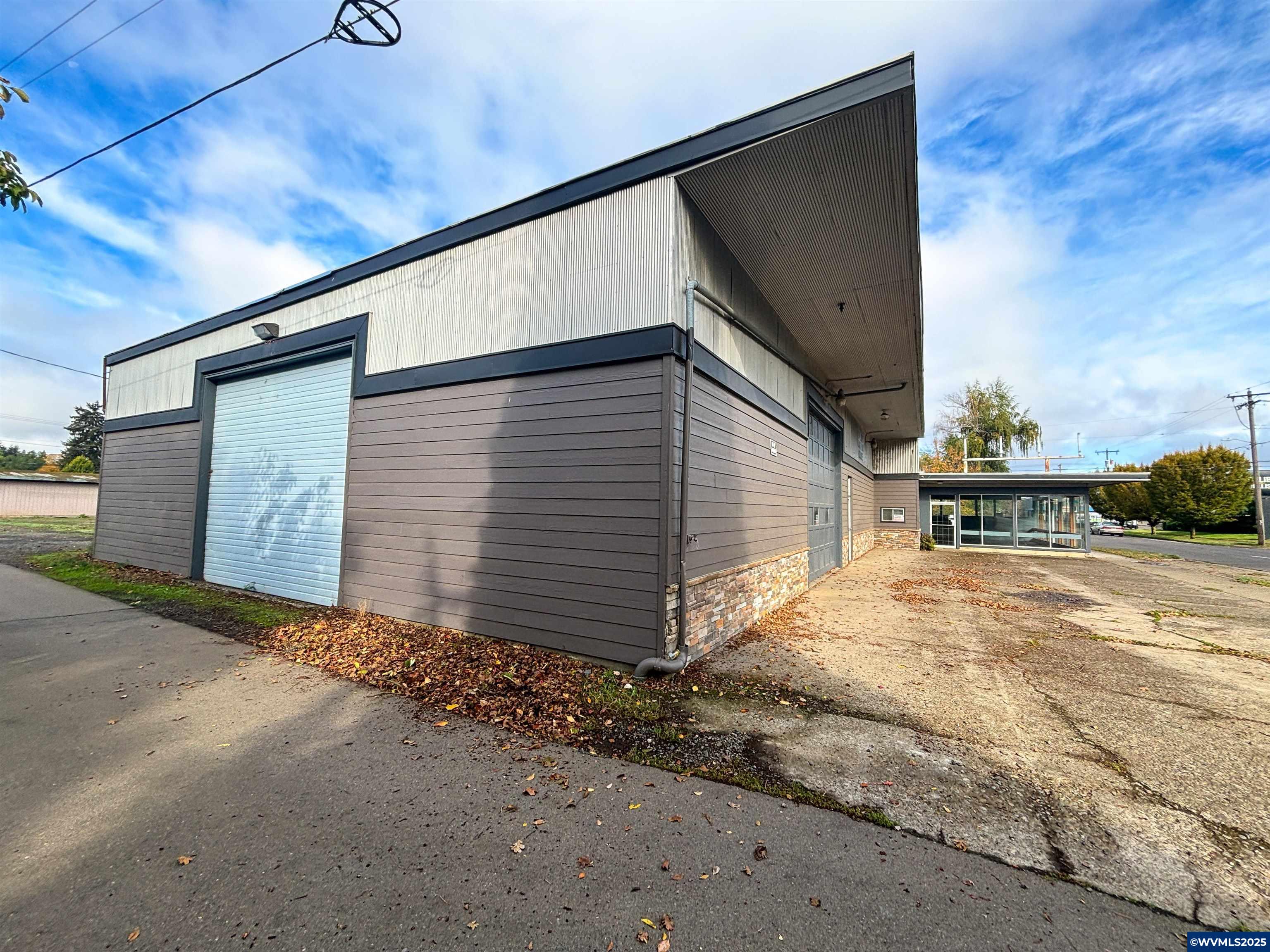 1515 13th St SE