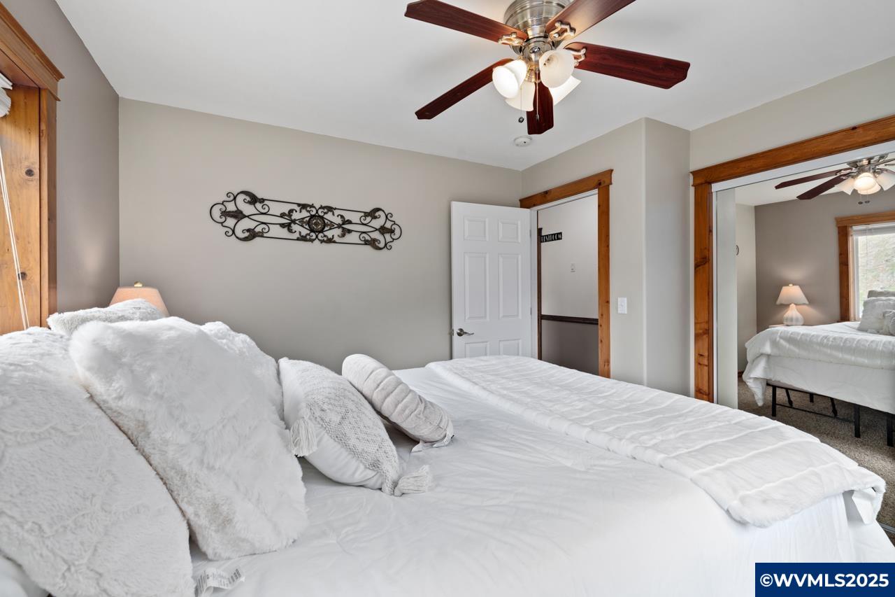 33678 Mary's River Estates Rd