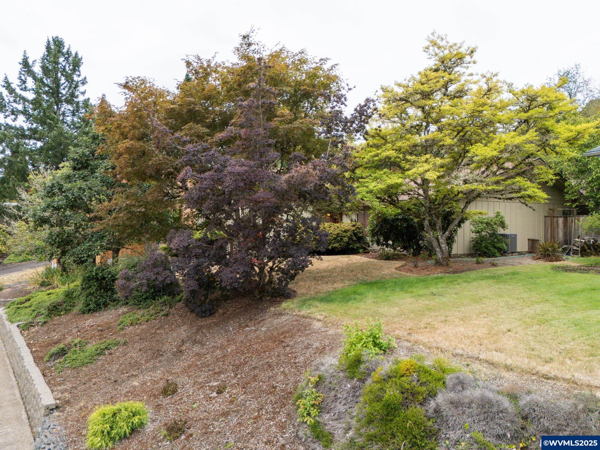 2934 NW Ashwood Dr