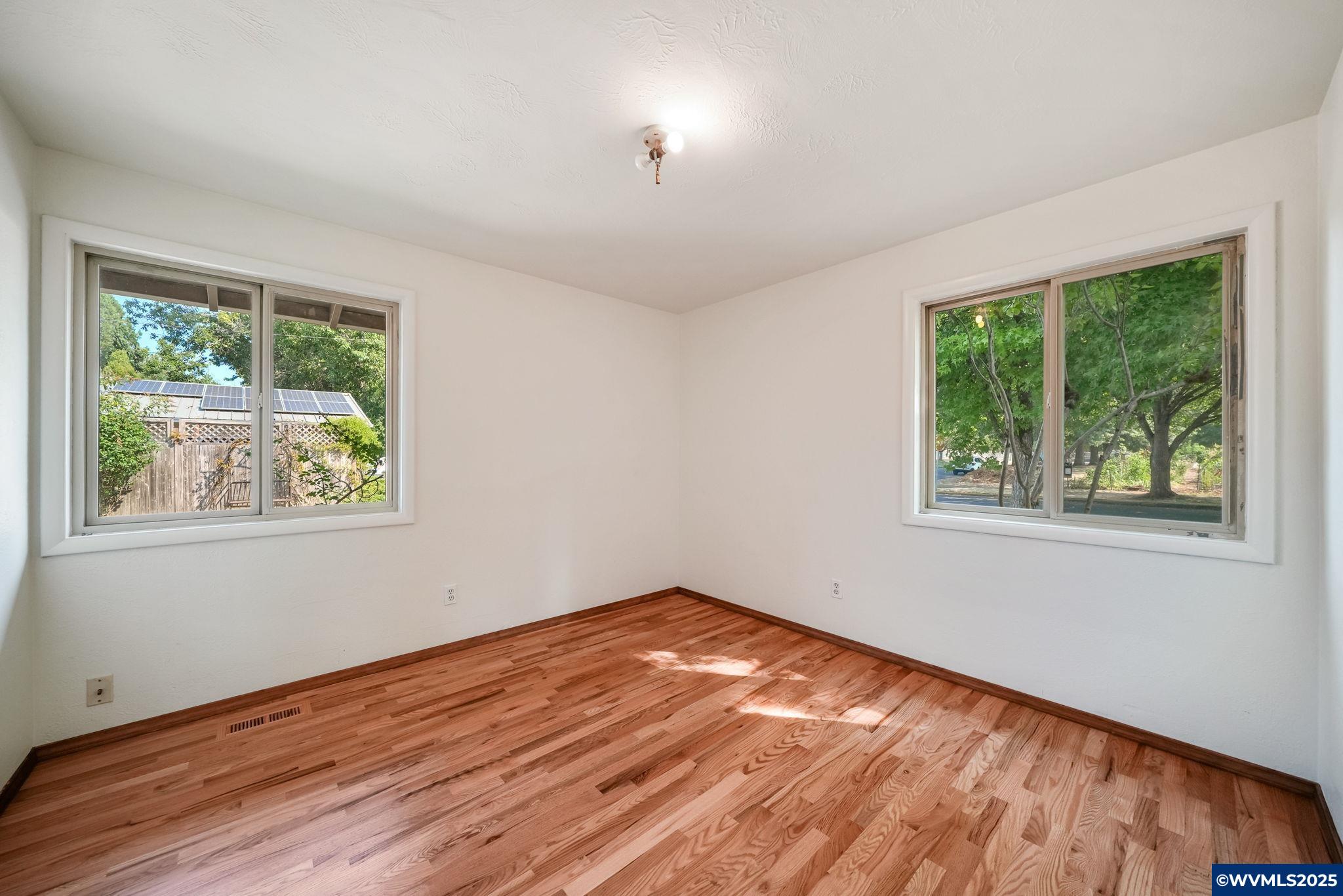 1730 NW 13th St