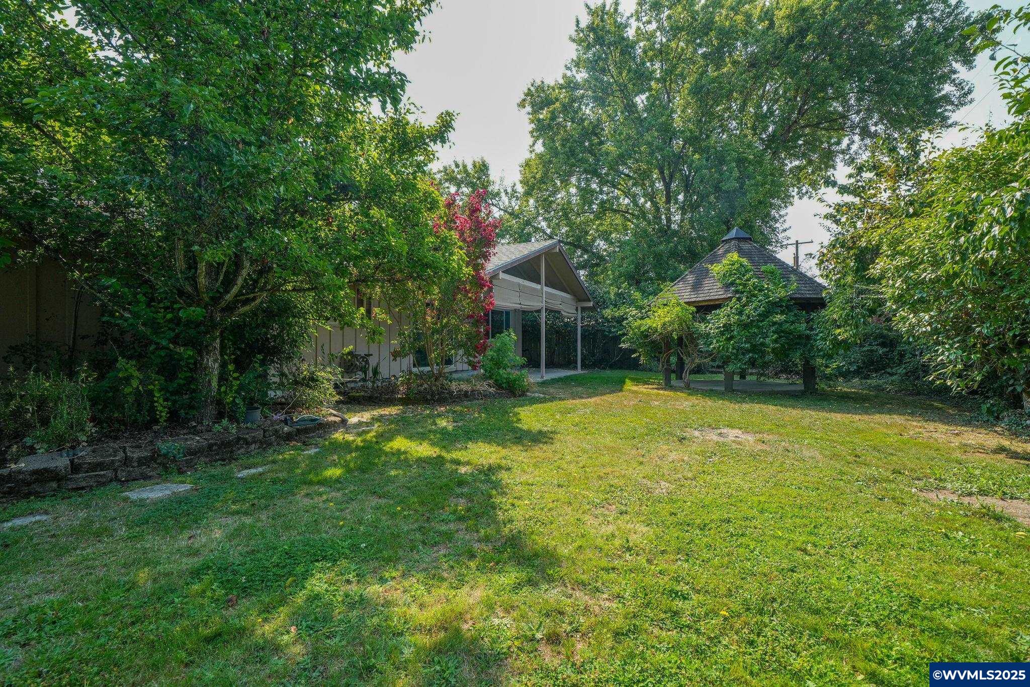1730 NW 13th St