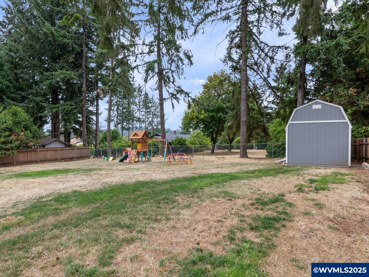 4266 Palestine Av NW