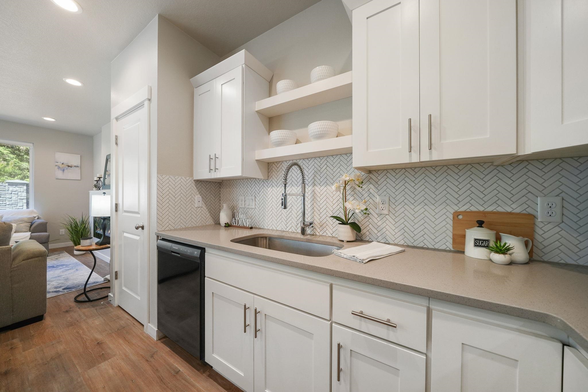 5139 NW Torchcrest Pl