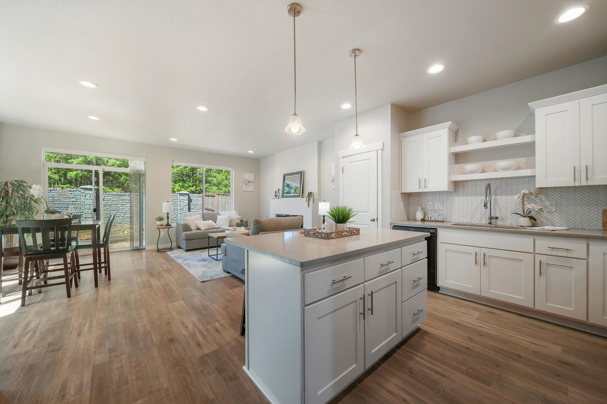 5139 NW Torchcrest Pl